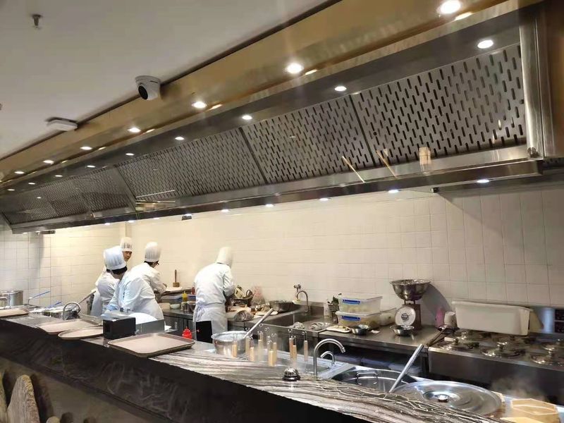 新鄉(xiāng)餐廳客戶(hù)訂購(gòu)廚房設(shè)備